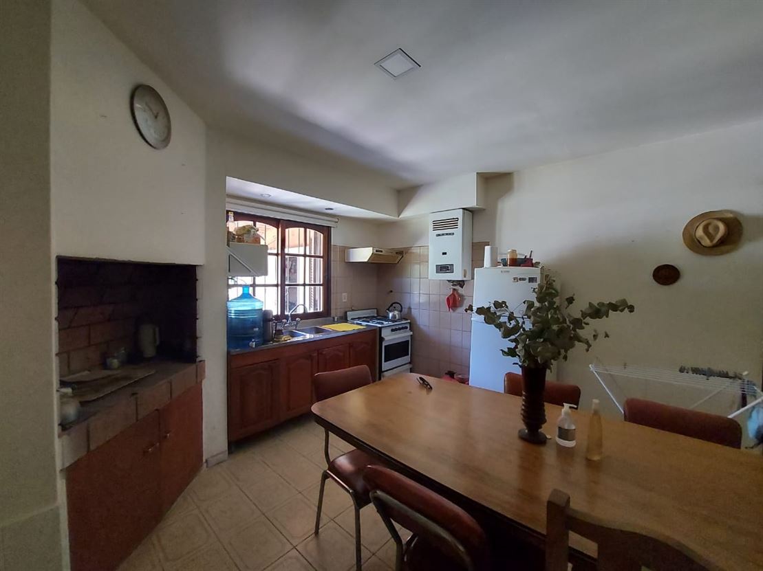 Propiedad excelente ubicación en Villa Santa Cruz del Lago