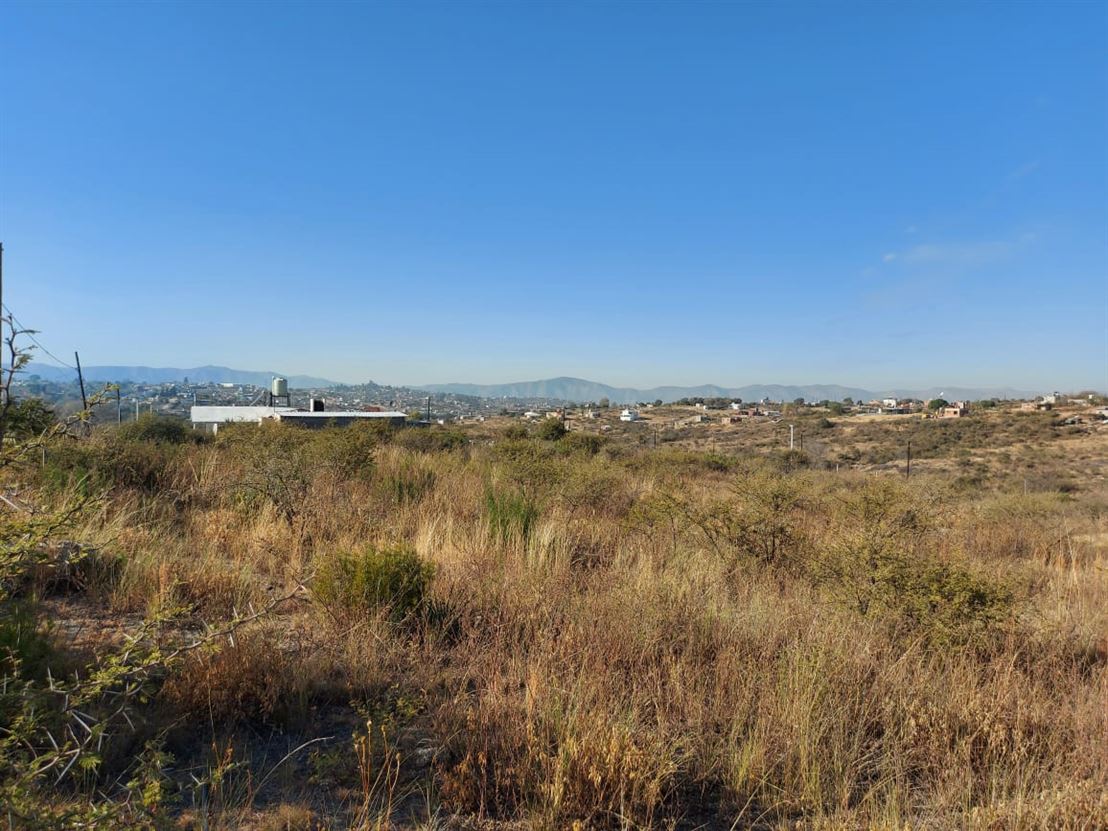 Lote con hermosa vista en Santa Cruz del Lago 