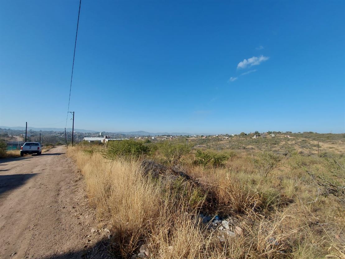 Lote en Villa Santa Cruz del Lago con hermosa vista
