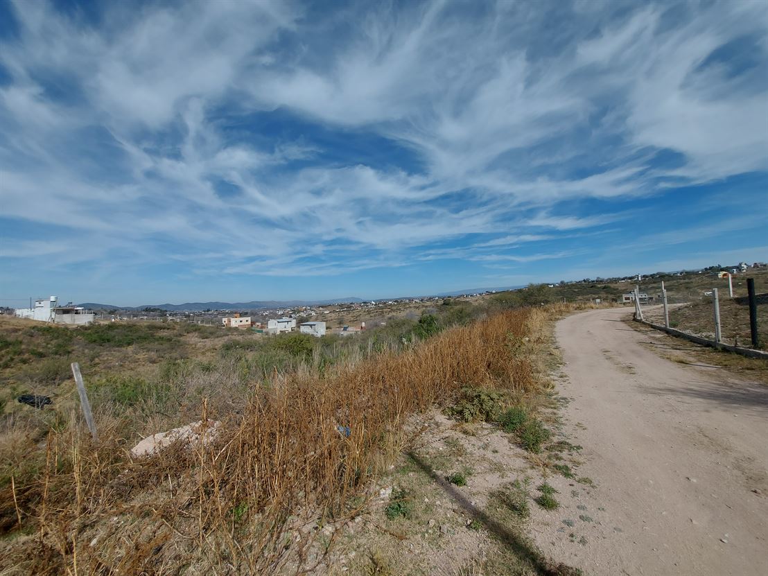 Lote de más de 1500m2 en Santa Cruz del Lago, excelente zona!