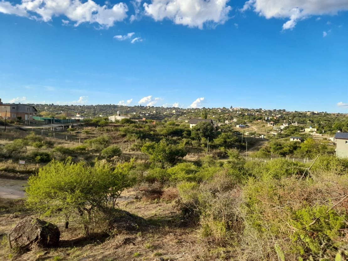 Lote en Estancia vieja, a 1000m del Río Los Chorrillos.