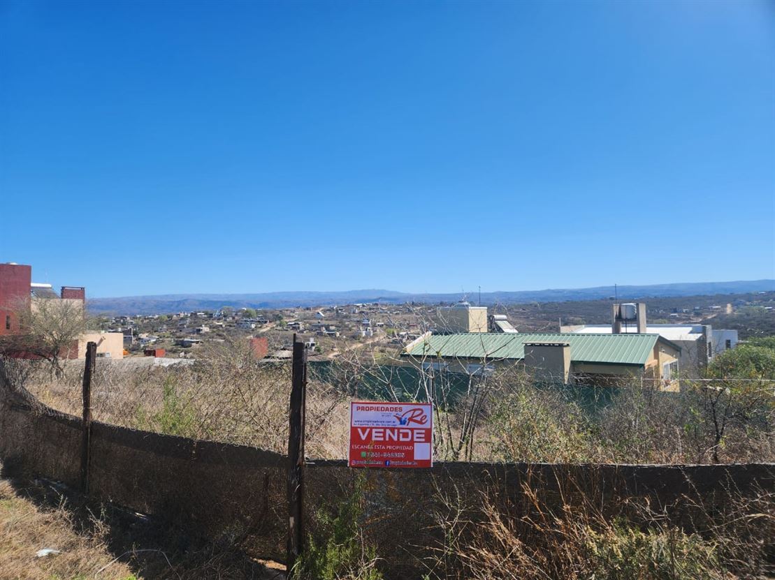 Lote de 756 m2 en Villa Santa Cruz del Lago