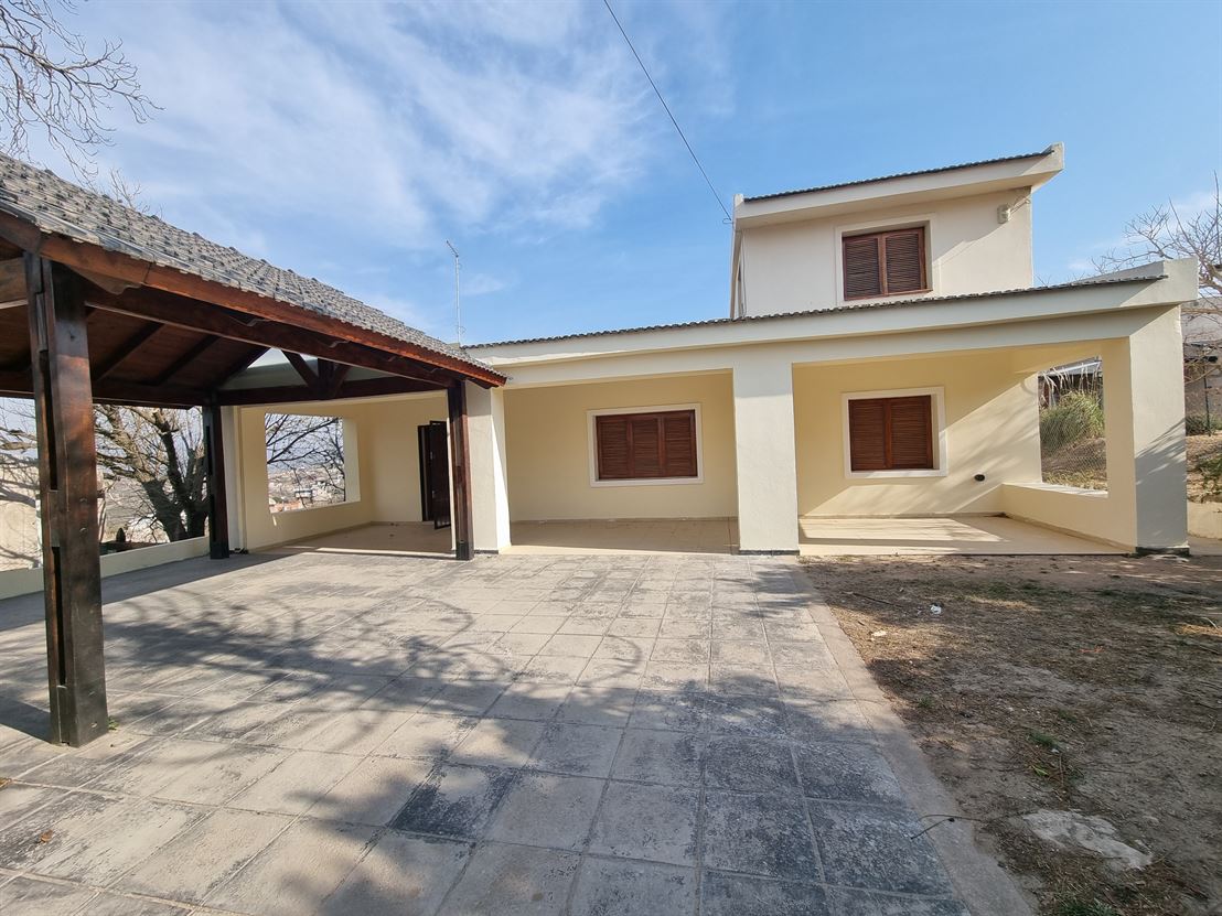 Propiedad de tres habitaciones en Estancia Vieja